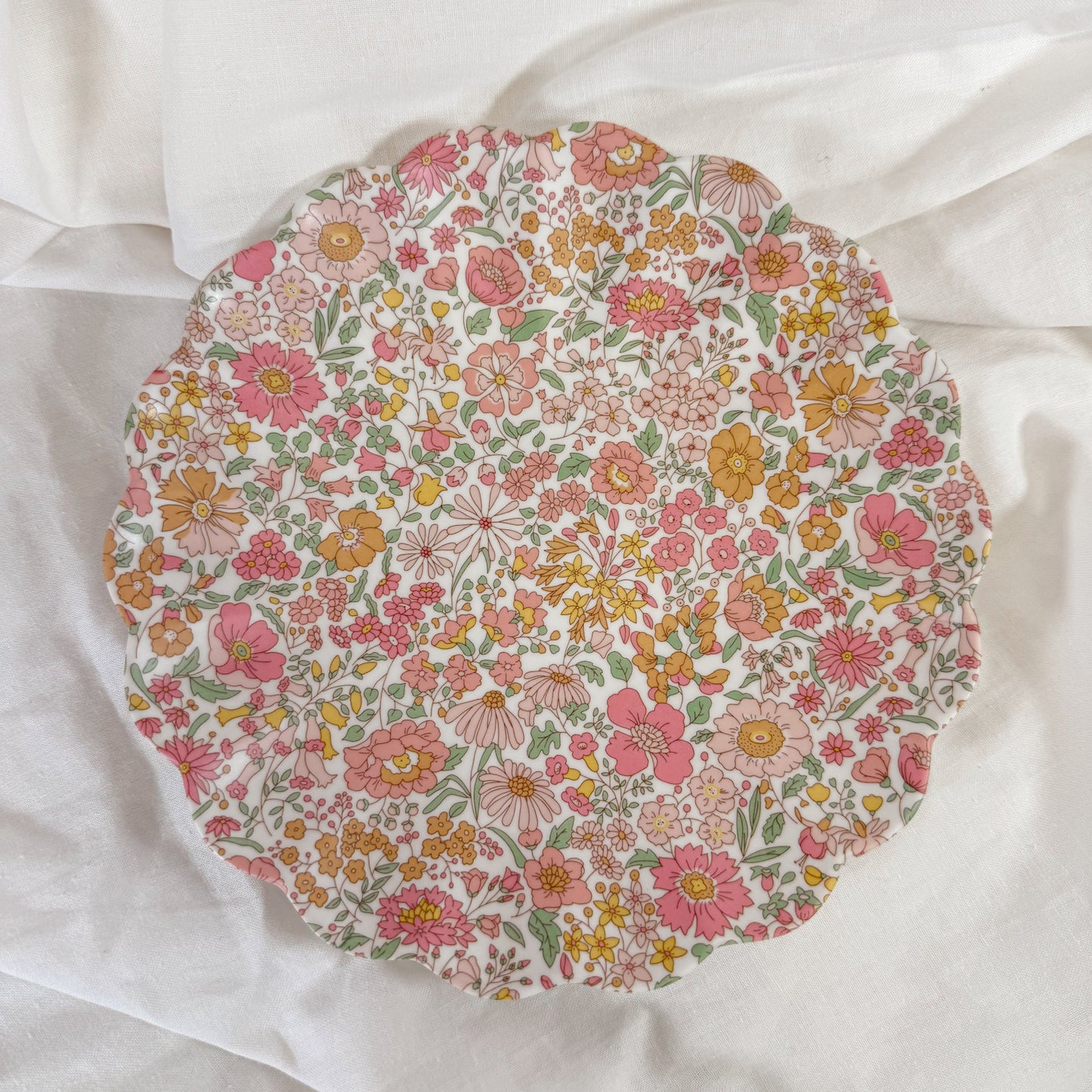 Liberty Reusable Small Plates By Meri Meri