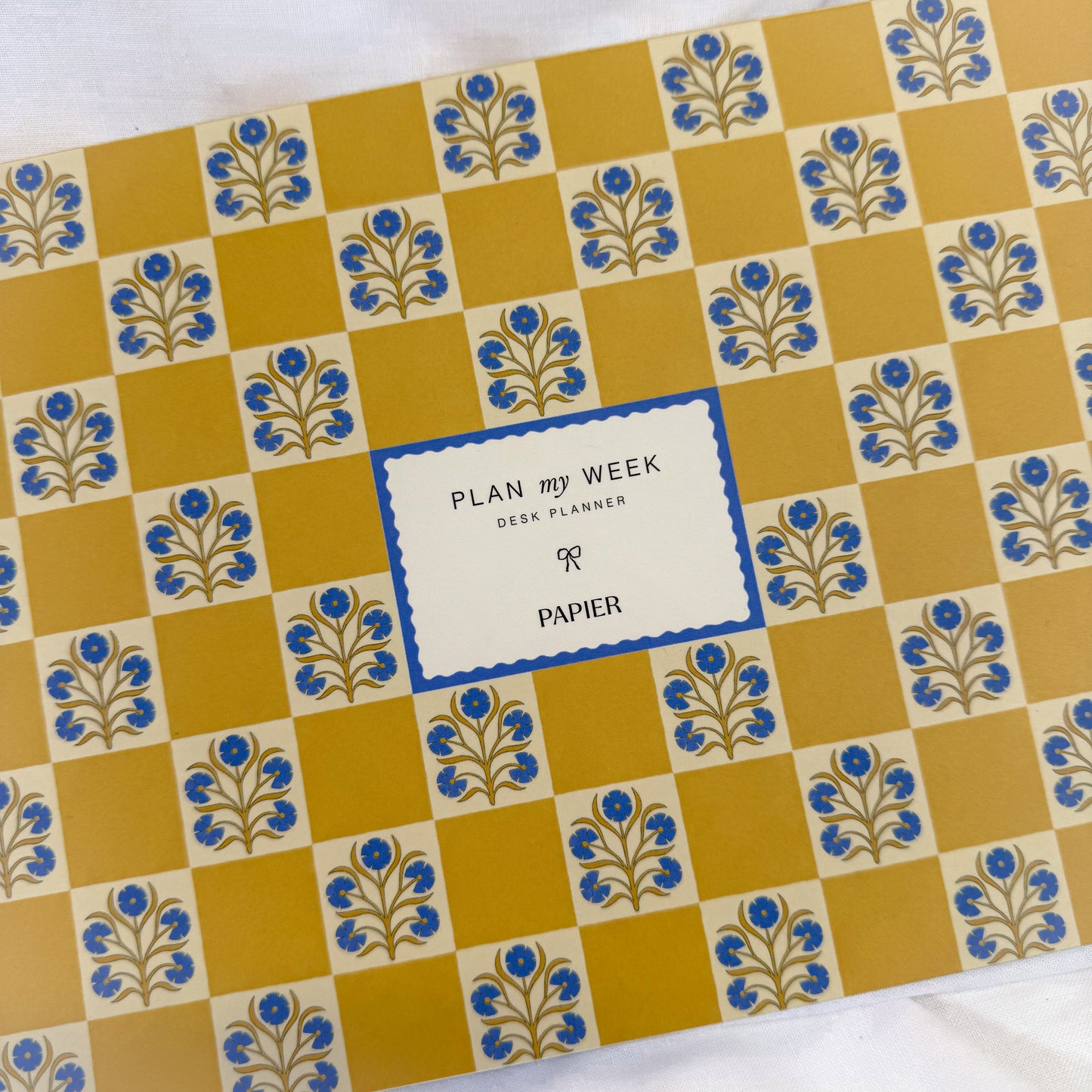 Floral Checkerboard Weekly Desk Planner