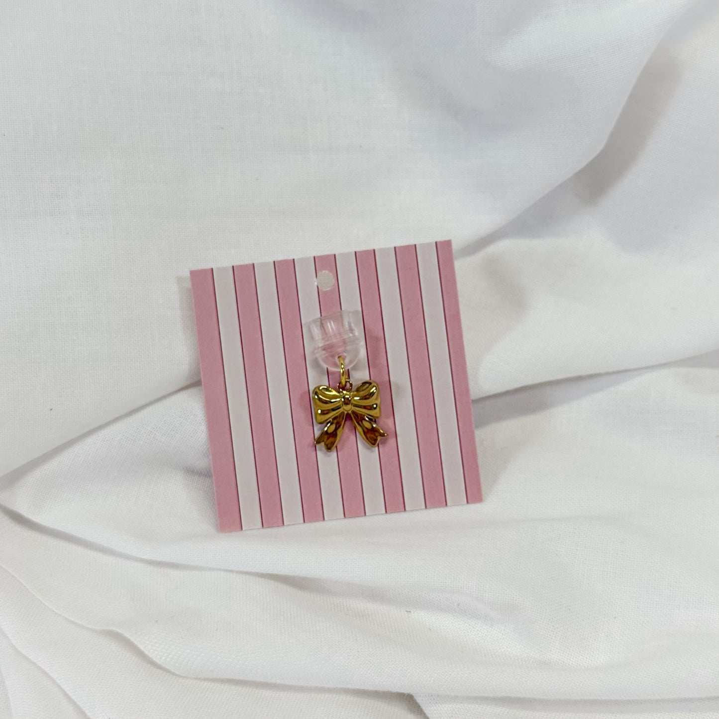 Gold Bow Kindle Charm
