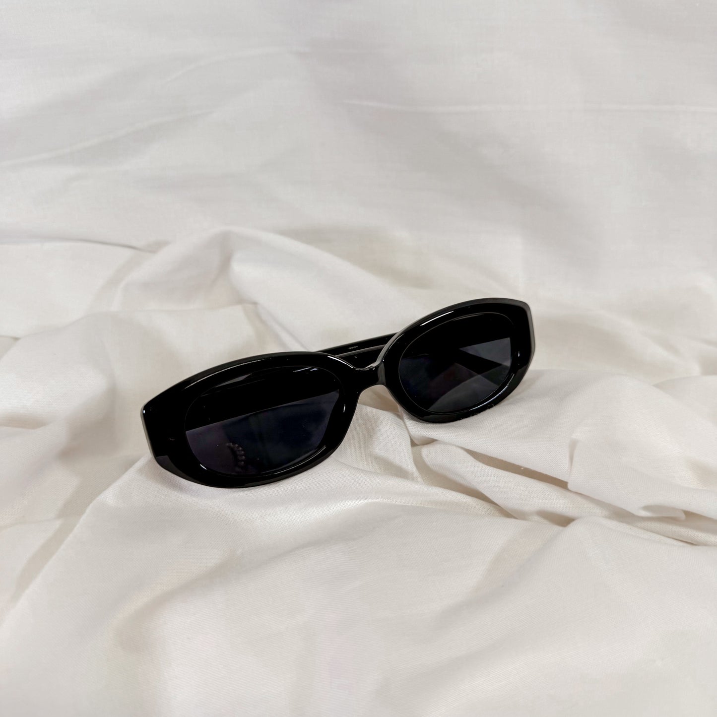 Aire Affinity Sunglasses