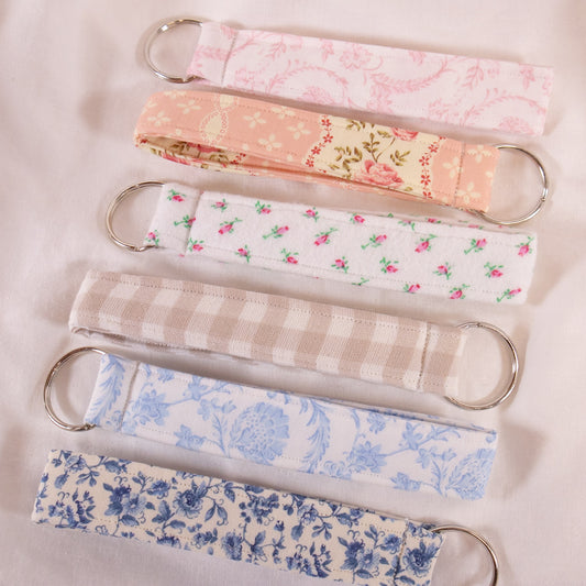 Vintage Floral Wristlet Keychain