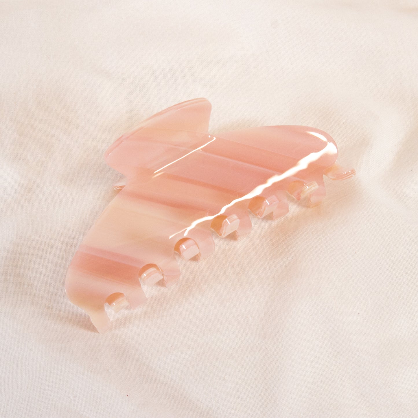 Classic Arch Claw Hair Clip