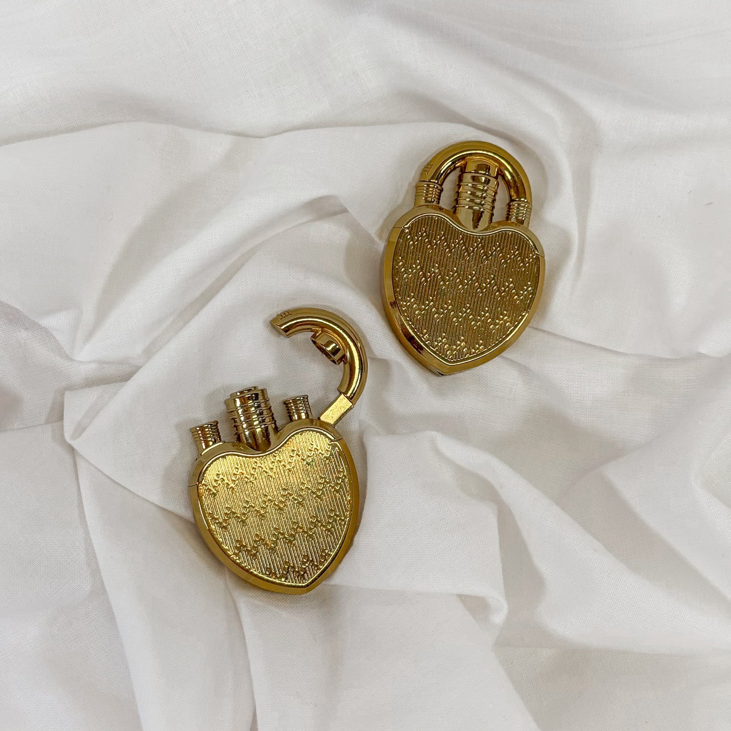 Gold Heart Lock Lighter