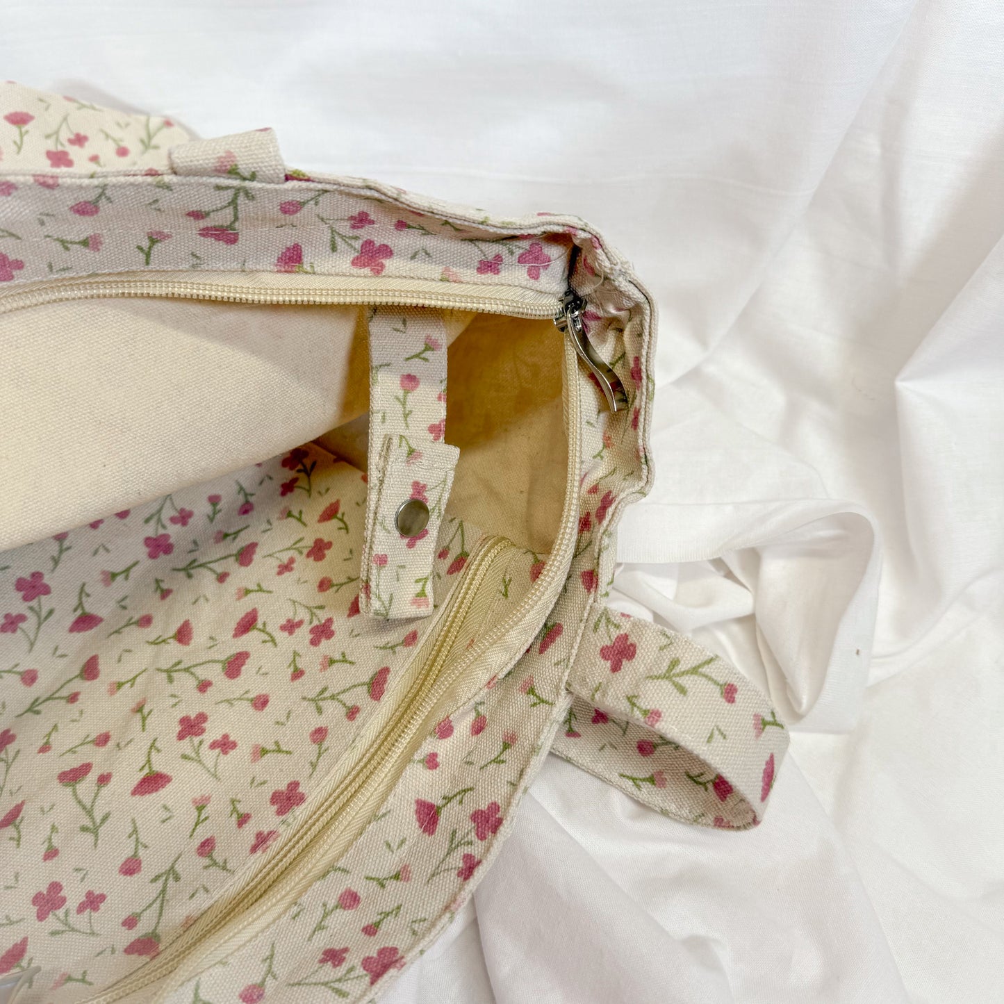 Ditsy Floral Tote Bag