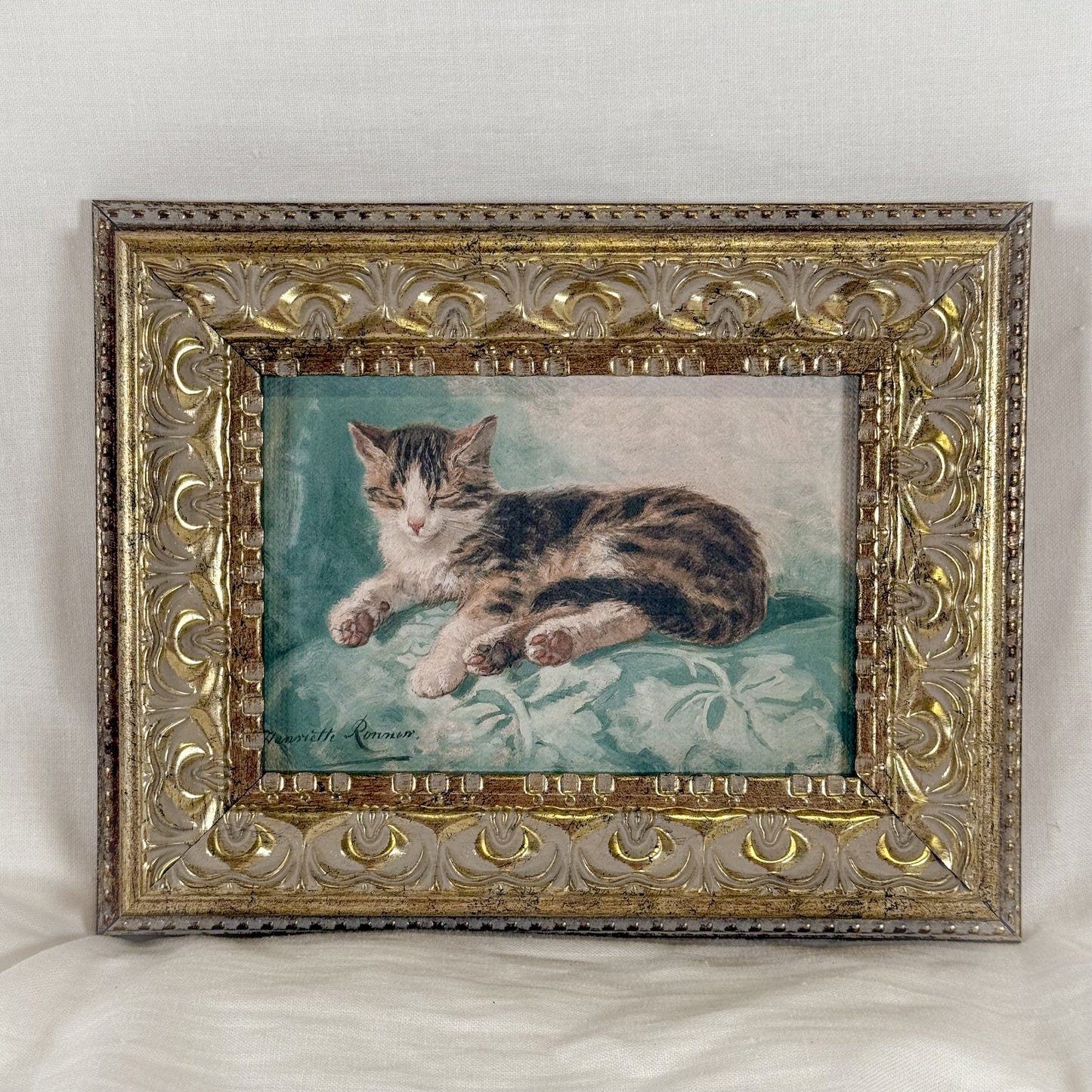 Sleeping Cat Framed Wall Art