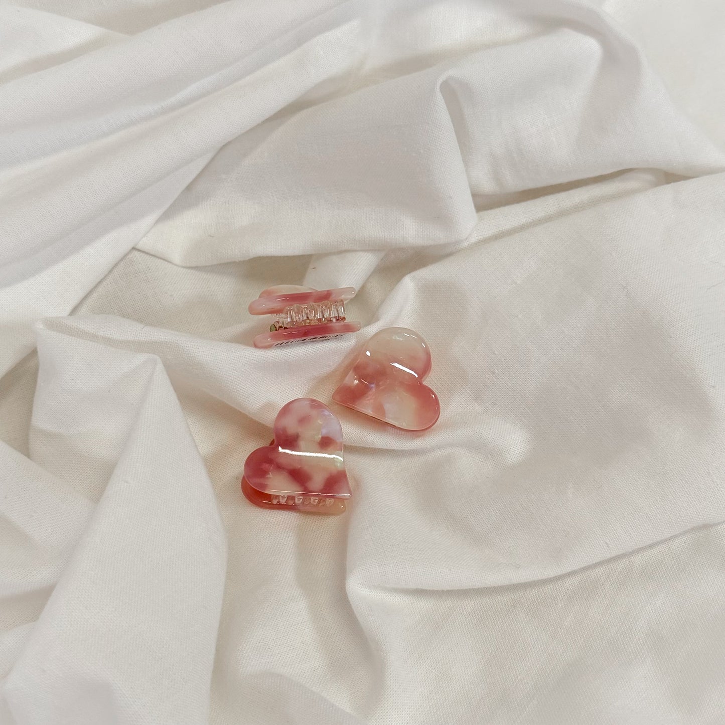 Marble Heart Mini Claw Hair Clip