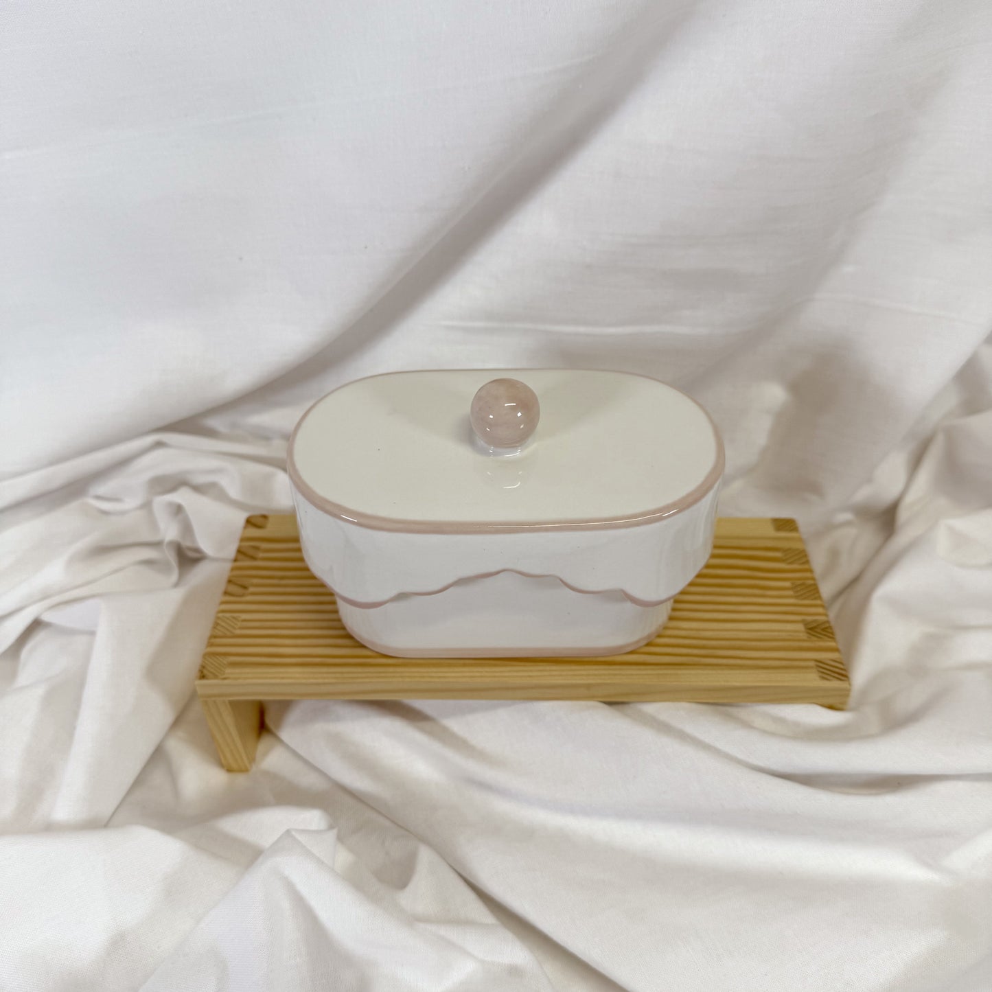 Scalloped Ceramic Dish Candle