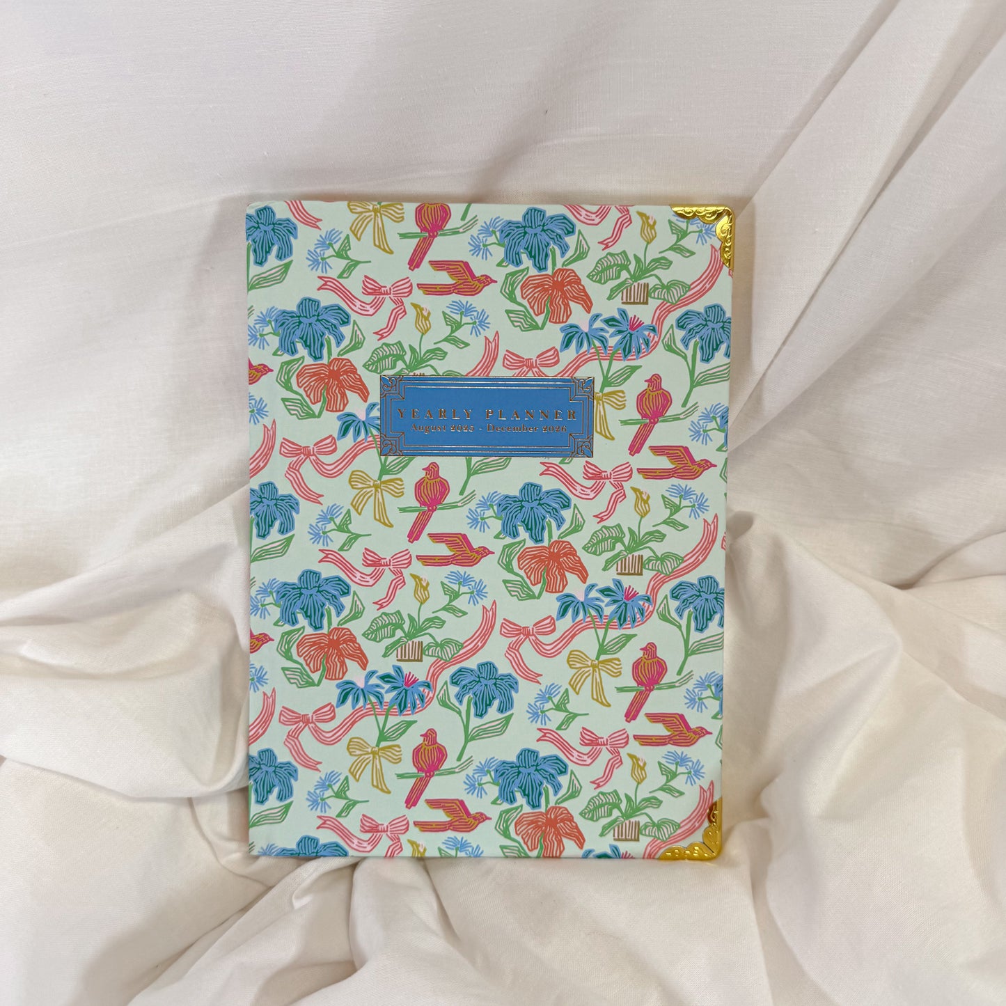 Birds & Bows Weekly Planner 2025/2026