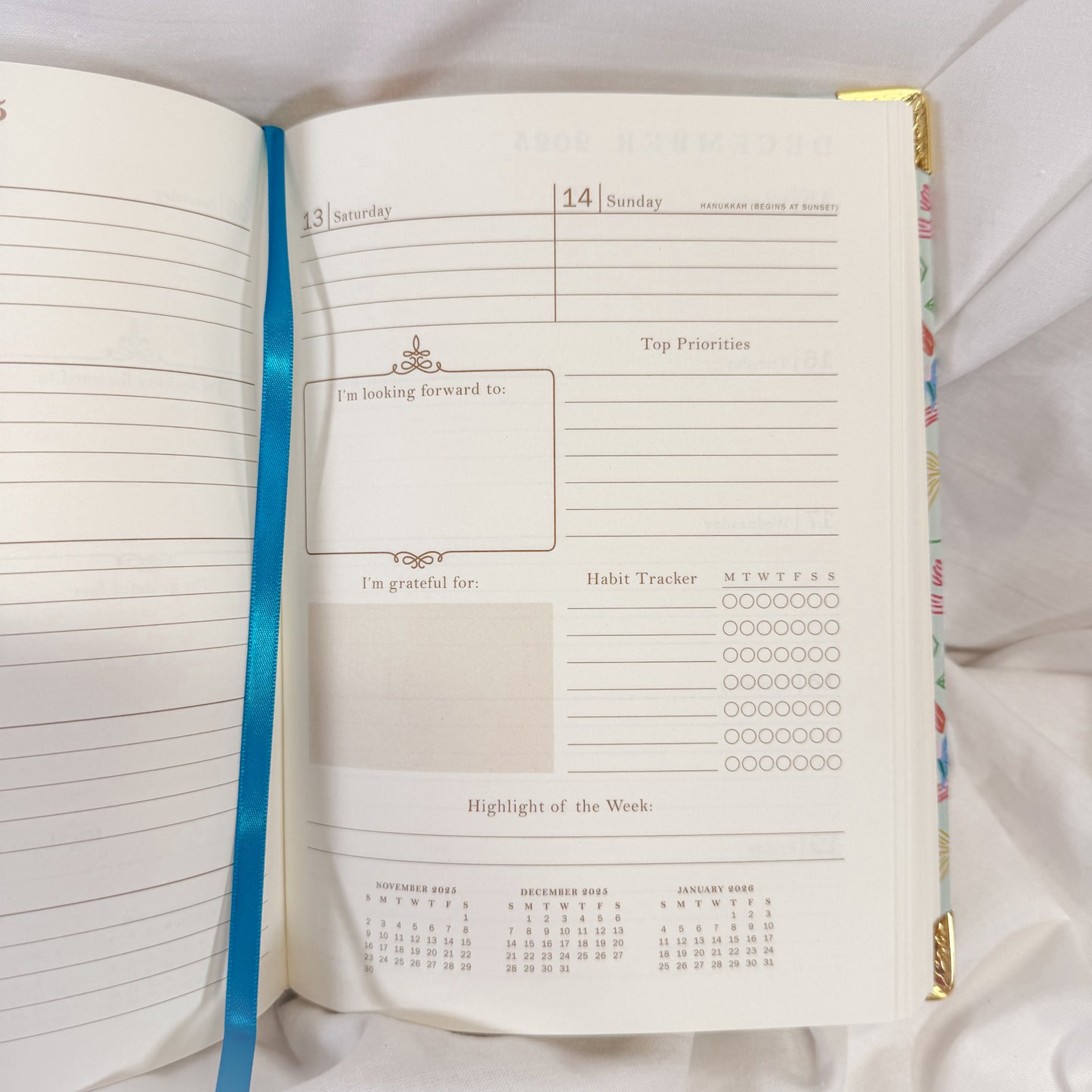 Birds & Bows Weekly Planner 2025/2026