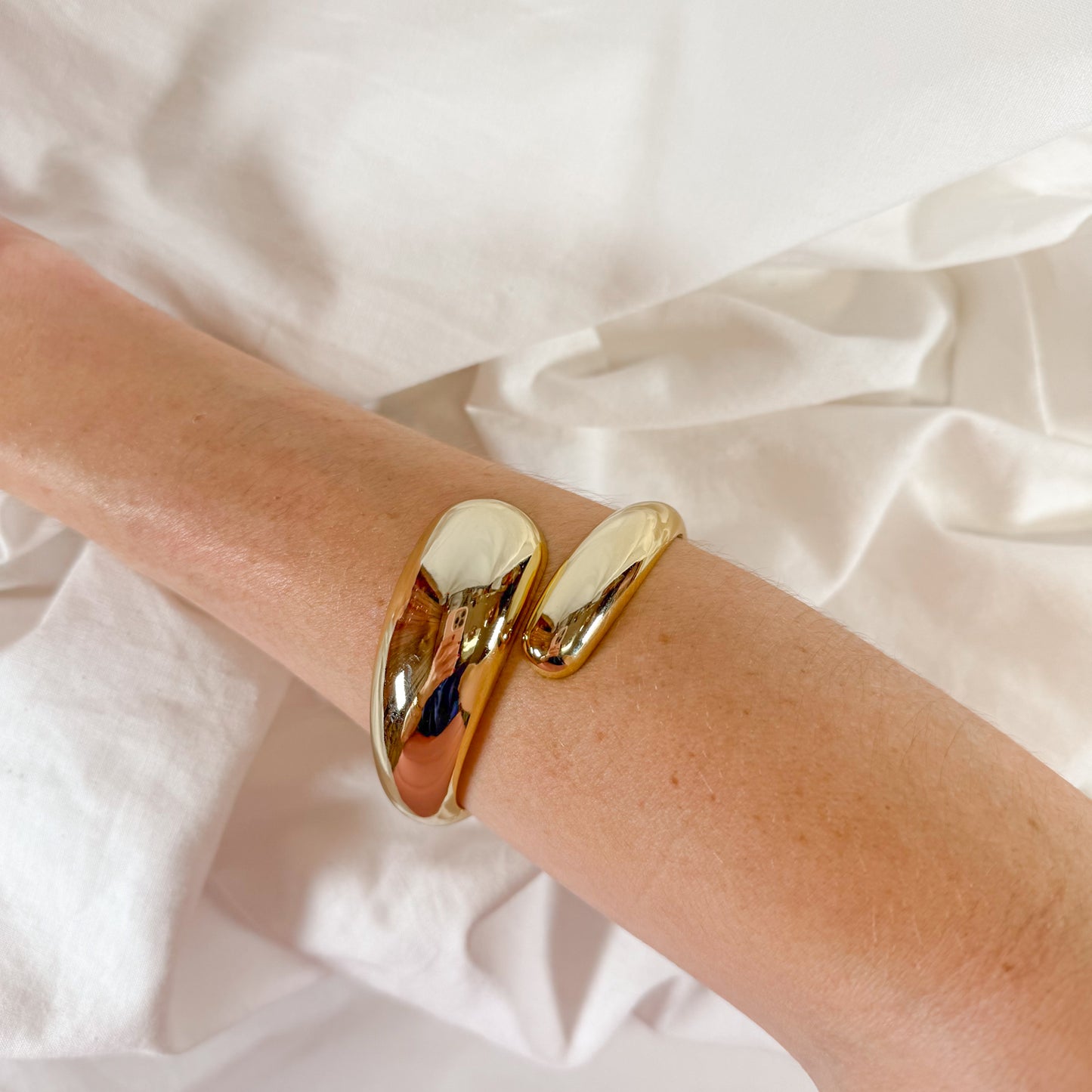 Teardrop Bangle