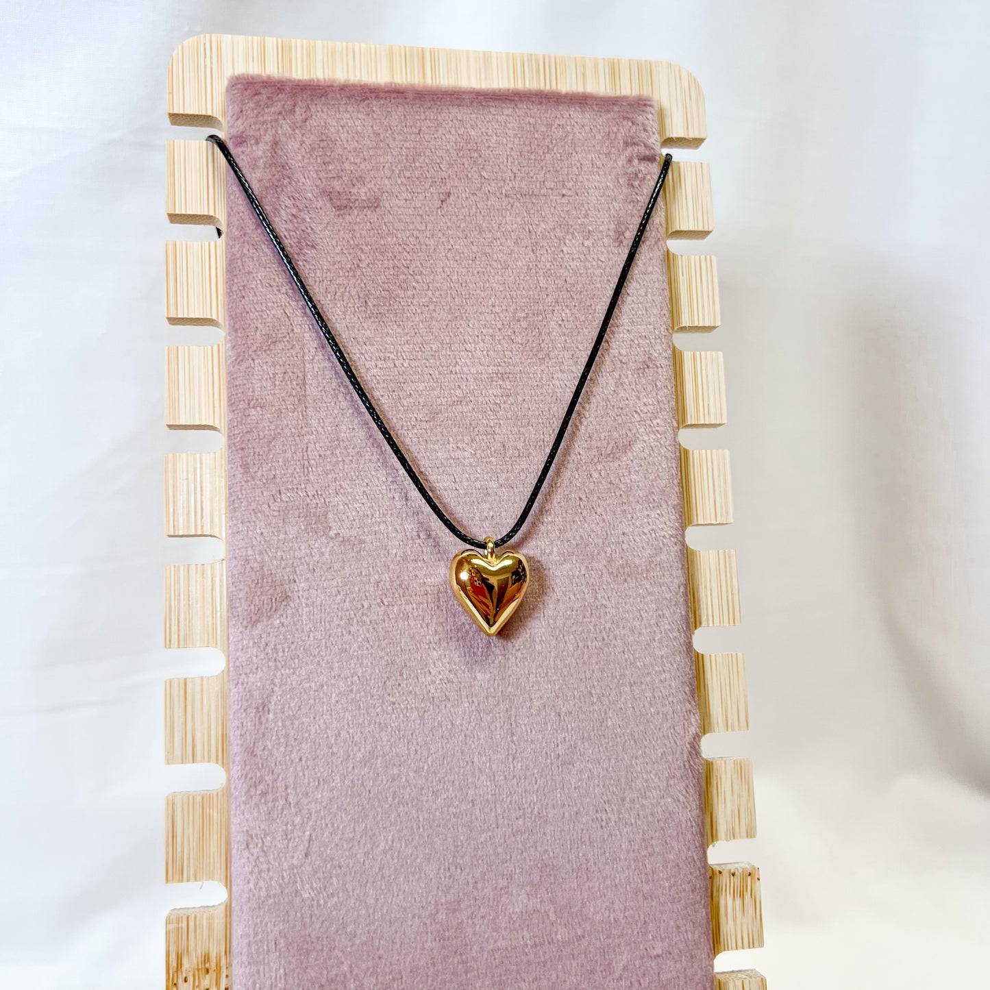 Heart Cord Pendant Necklace