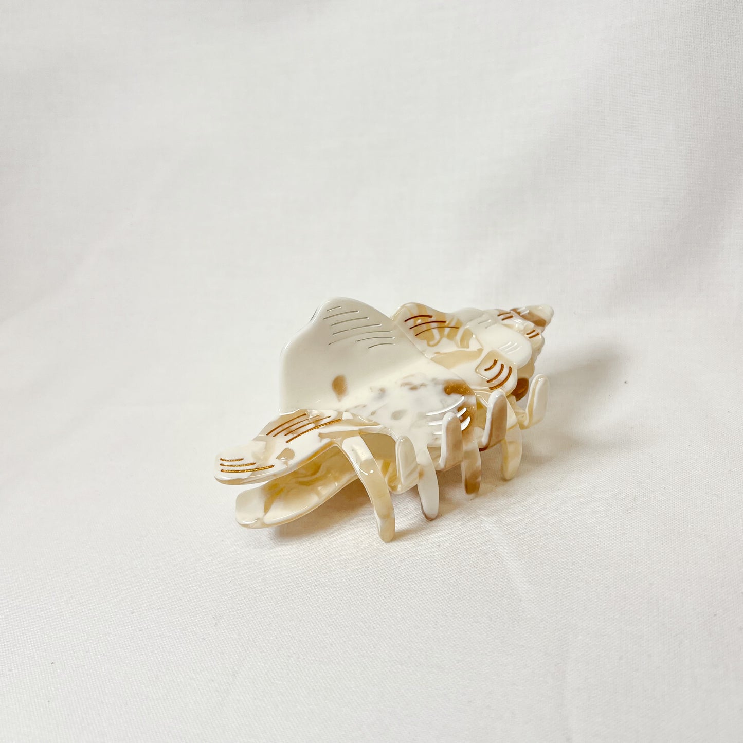 Conch Shell Claw Hair Clip