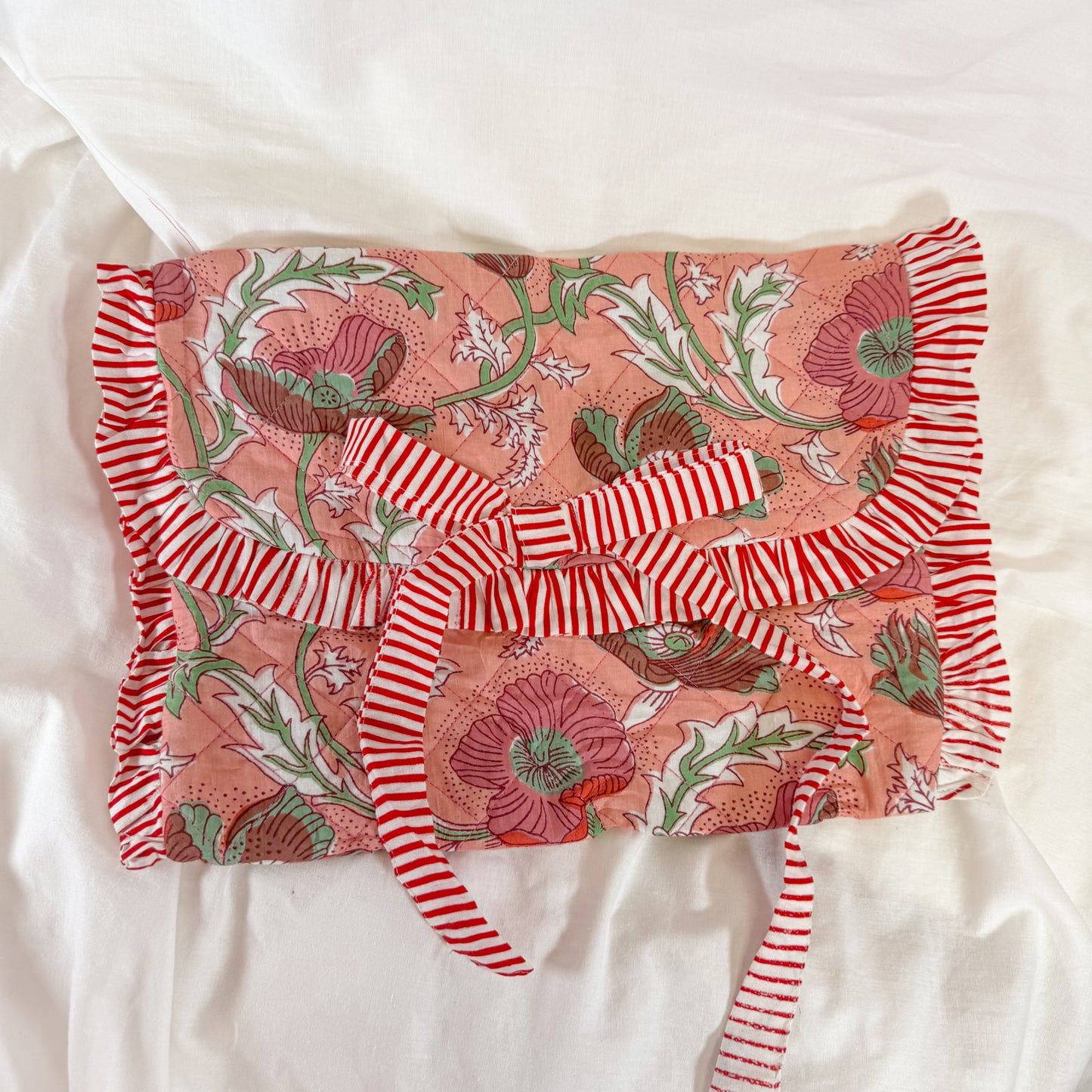 Quilted Floral Laptop Case