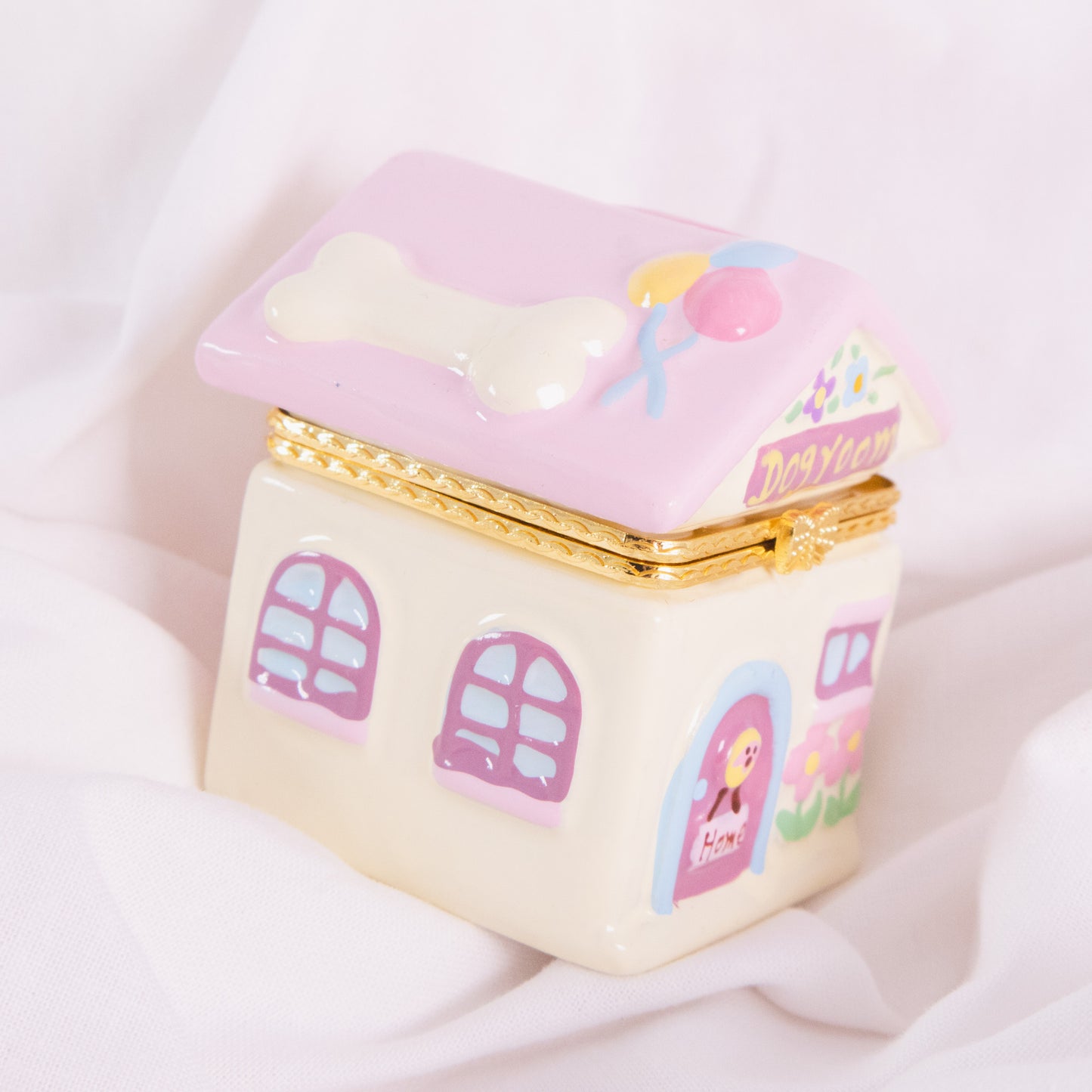 Puppy Cottage Trinket Box