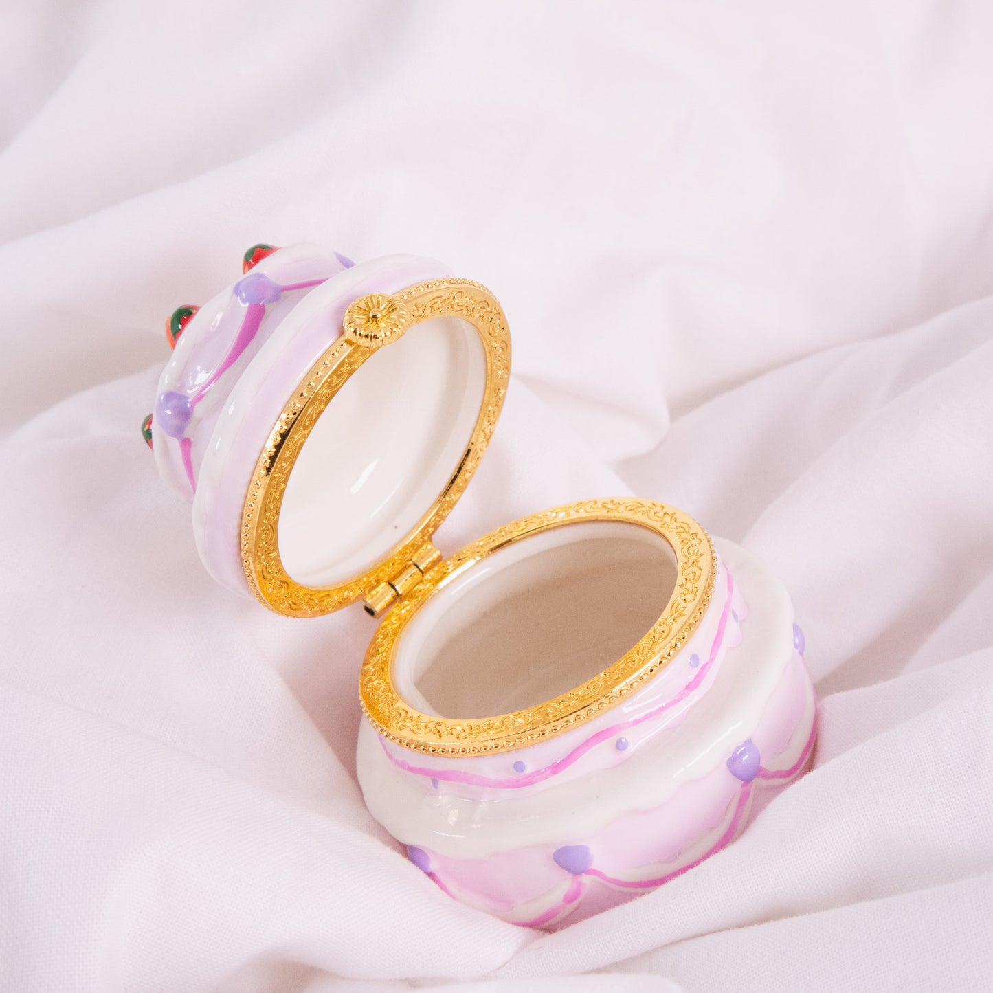 Strawberry Cake Trinket Box