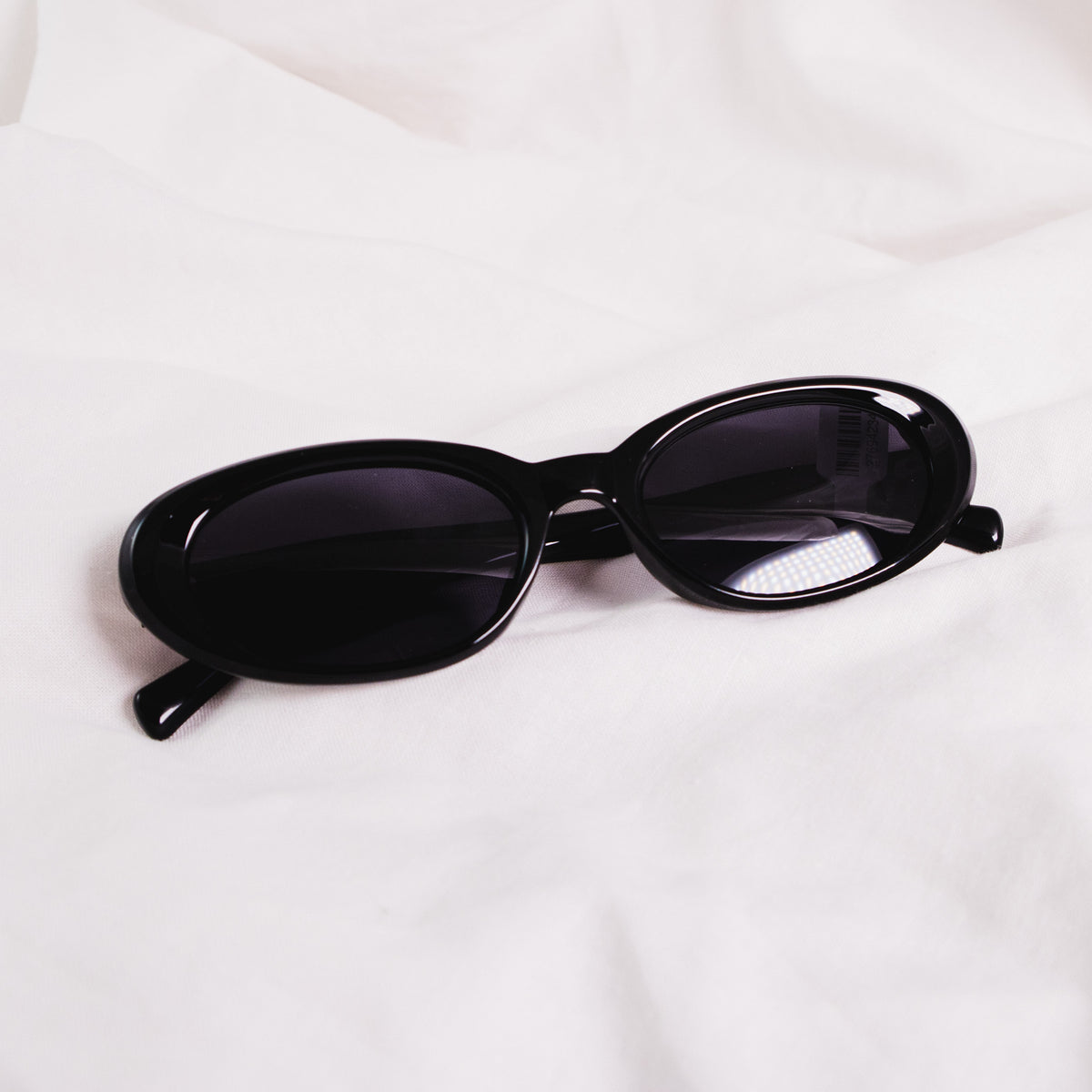 Retro Oval Sunglasses