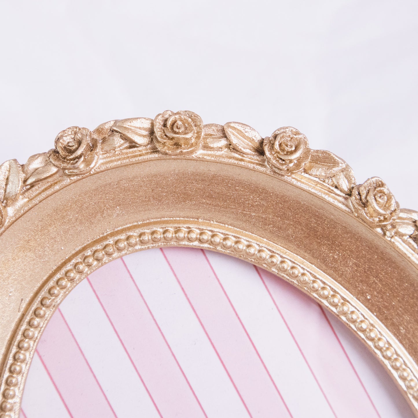 Oval Rose Photo Frame