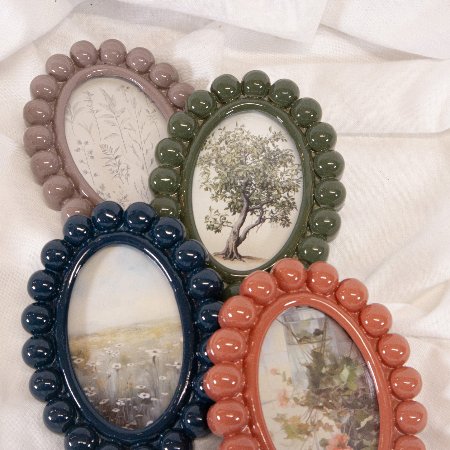 Bobbin Photo Frame Magnet