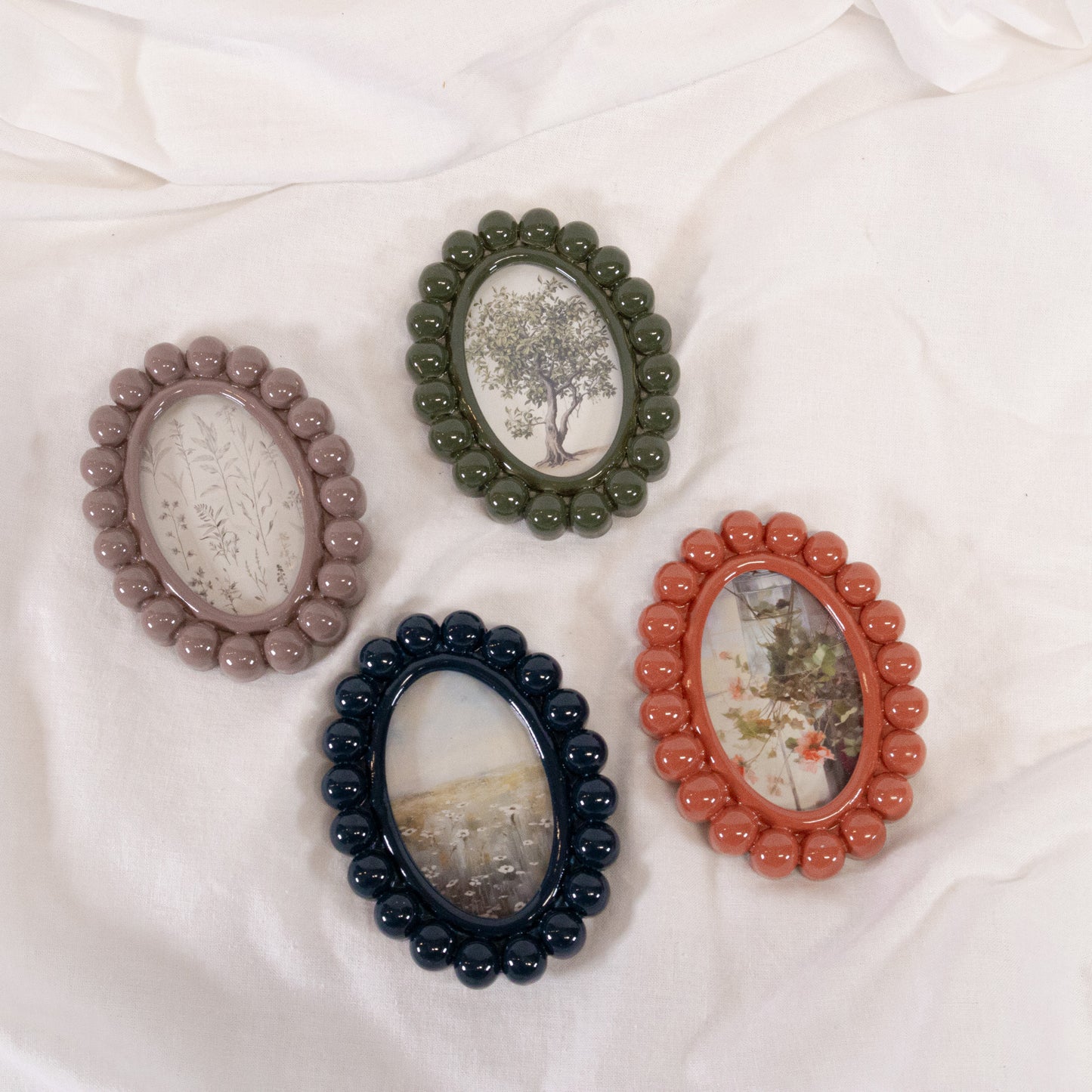 Bobbin Photo Frame Magnet