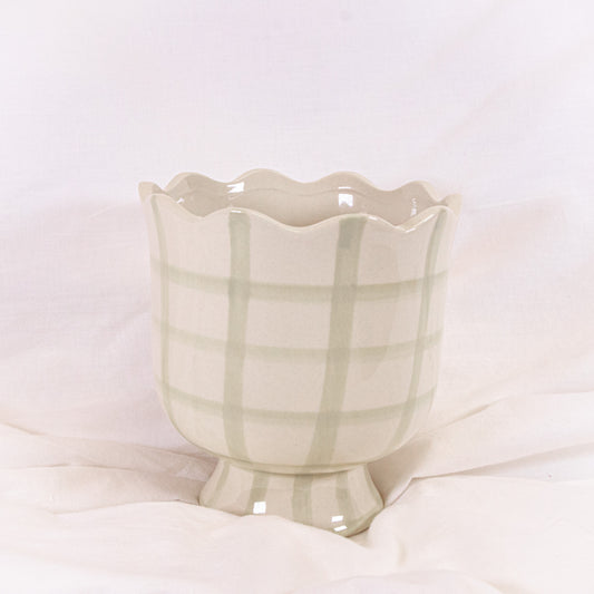 Green Check Scalloped Pot