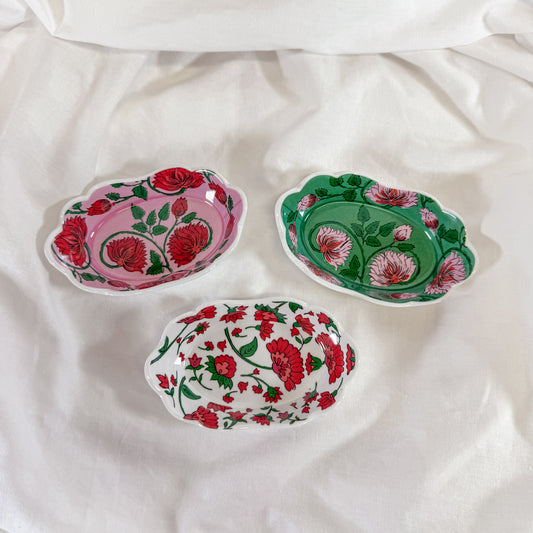 Winter Floral Melamine Dish