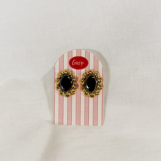 Ruffle Edge Black Stone Earrings