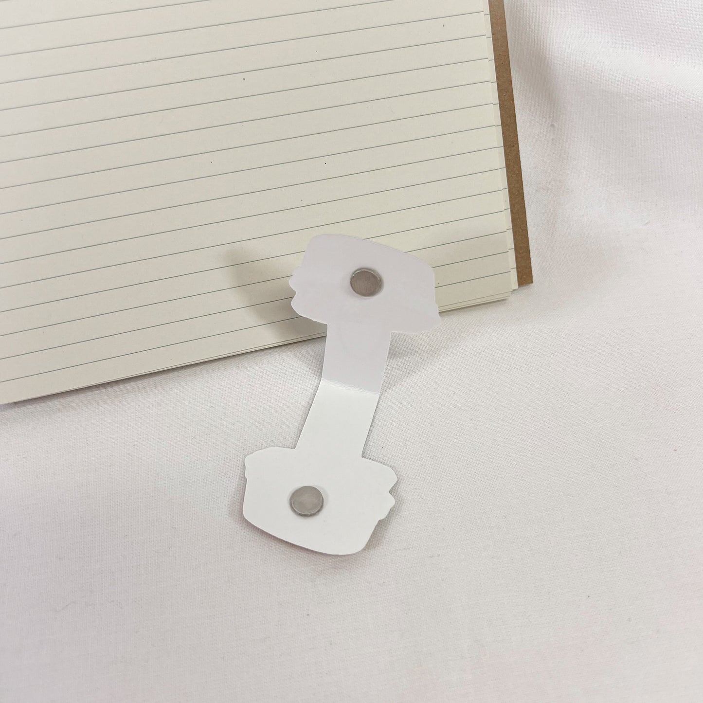 Picnic Basket Magnetic Bookmark