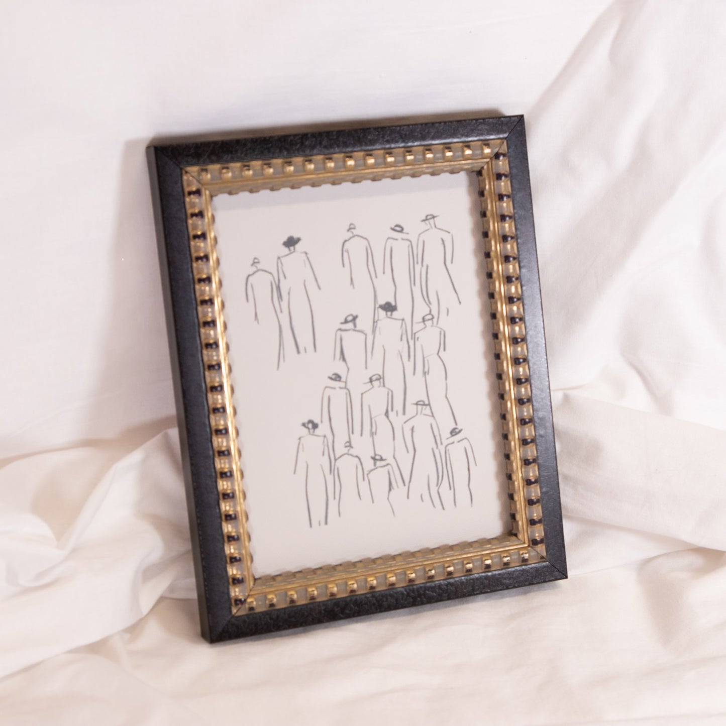 Fashionable Ladies Framed Wall Art