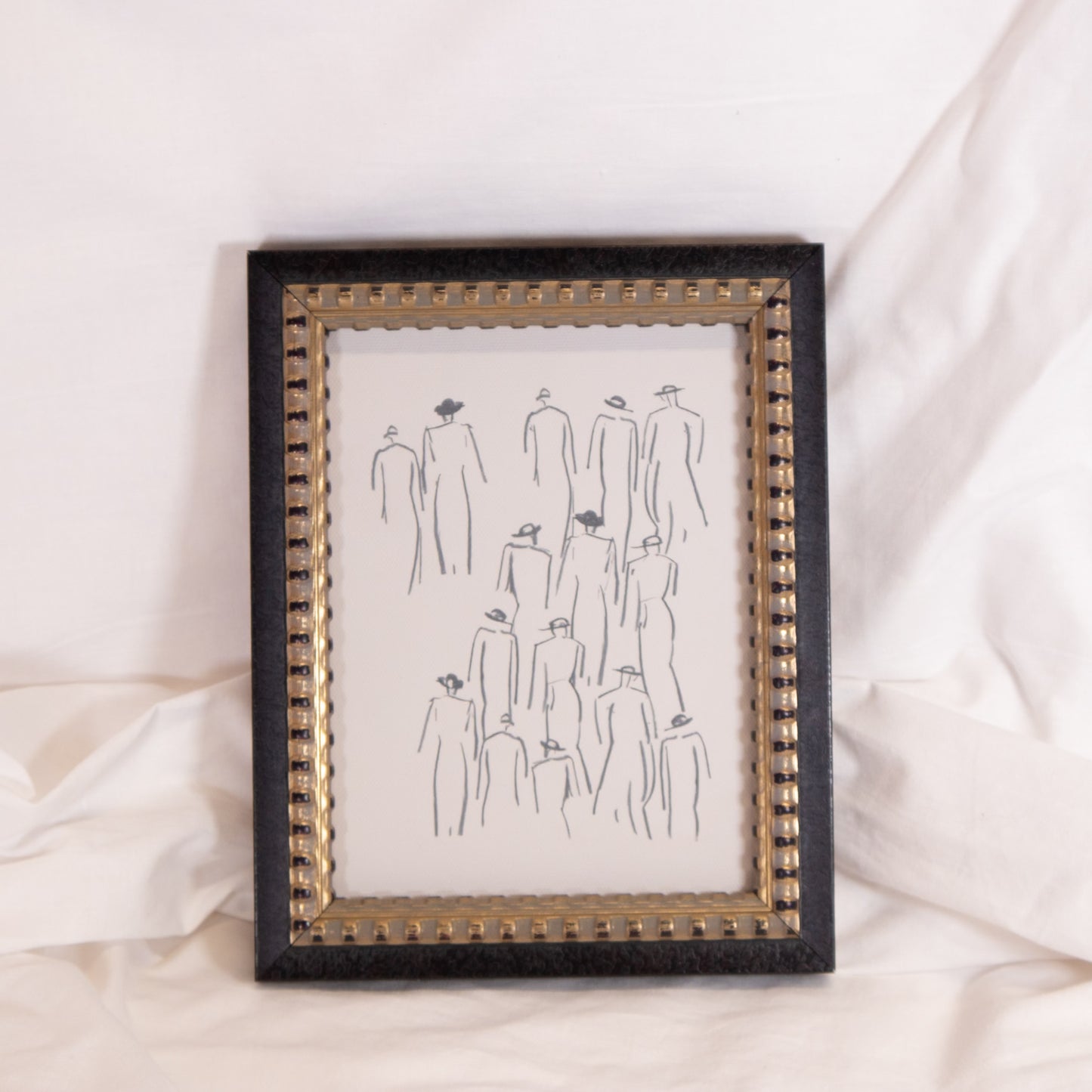 Fashionable Ladies Framed Wall Art