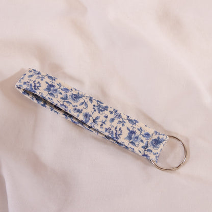 Vintage Floral Wristlet Keychain