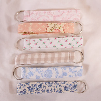 Vintage Floral Wristlet Keychain