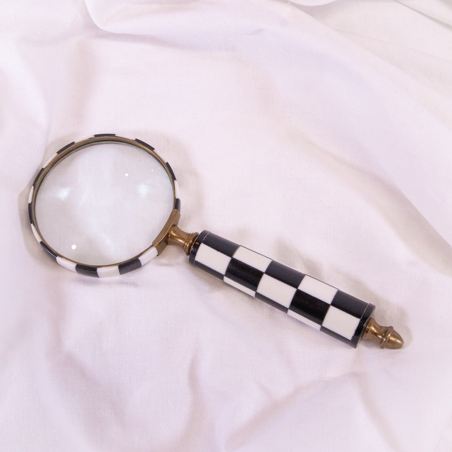 Classic Check Magnifying Glass