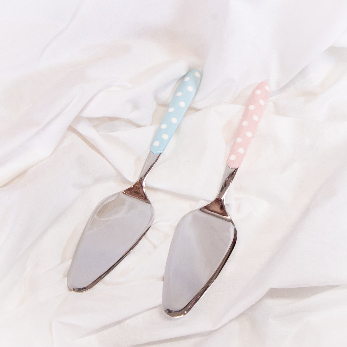 Polka Dot Cake Server