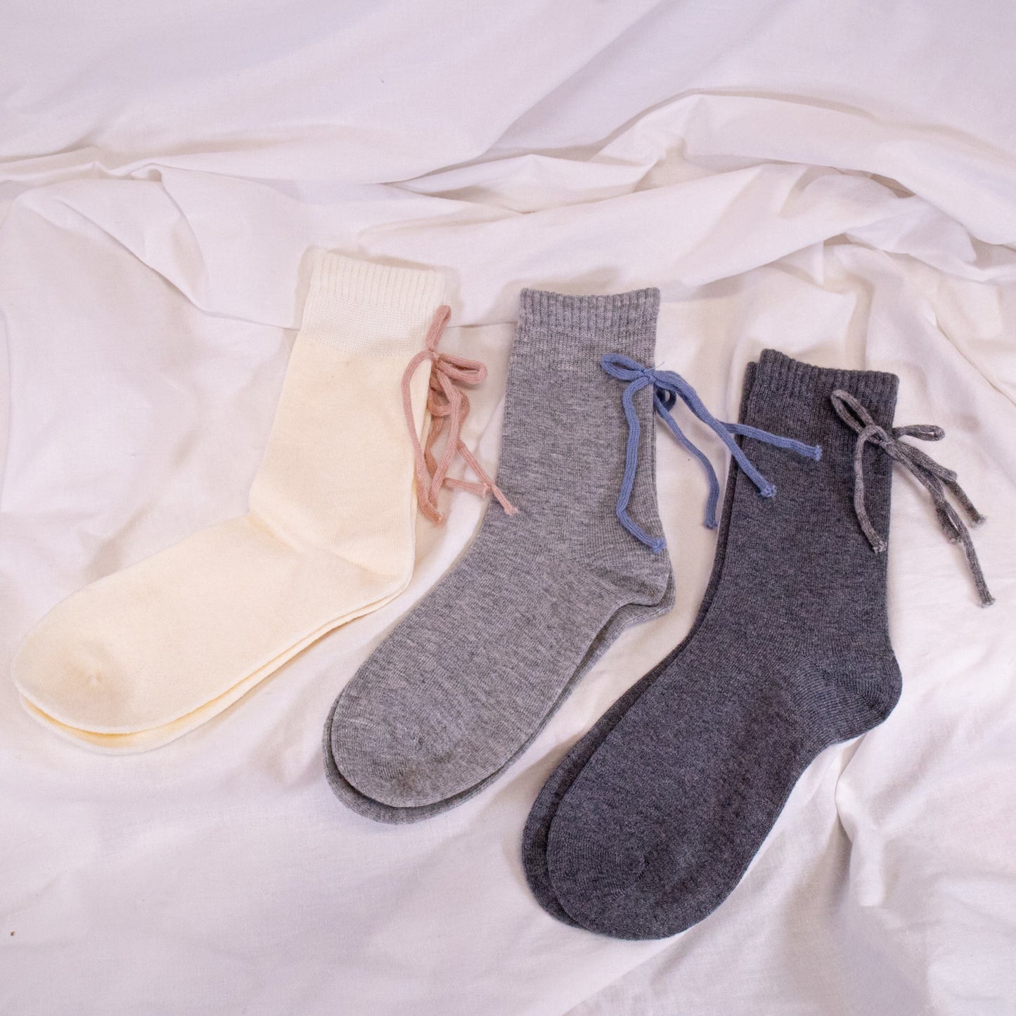 Bow Back Knit Socks