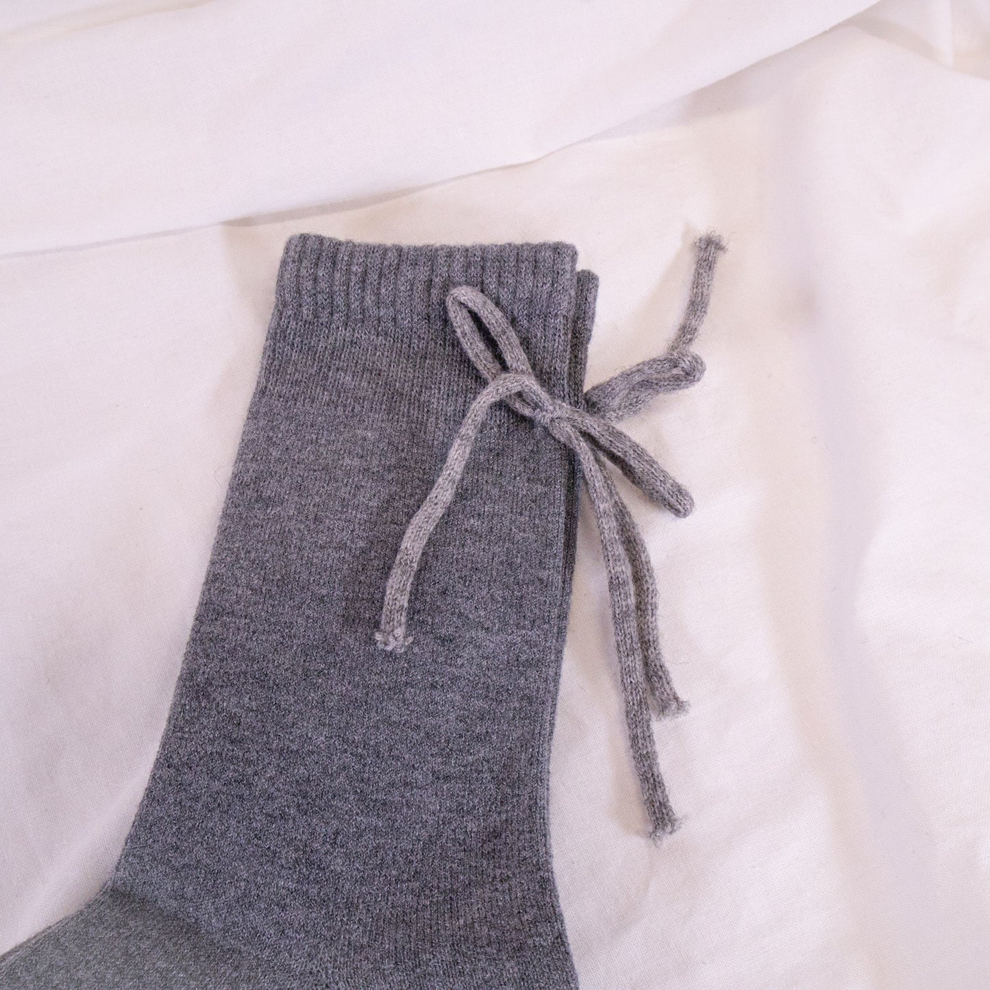 Bow Back Knit Socks