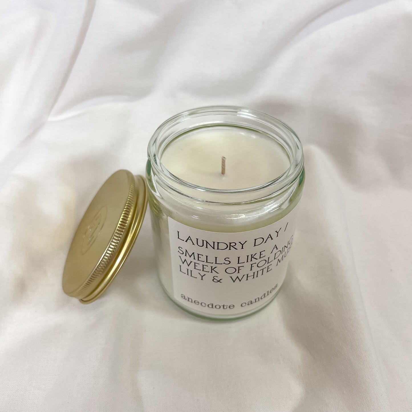 Laundry Day Candle