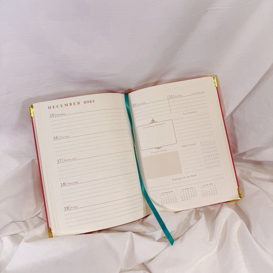 Embossed Tulip Weekly Planner 2025/2026