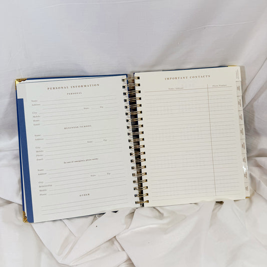 Blue Vase Spiral Weekly Planner 2025/2026