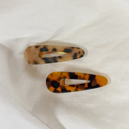 Oversized Tortoise Shell Hair Clip