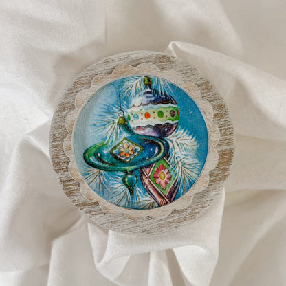 Vintage Holiday Wooden Magnet