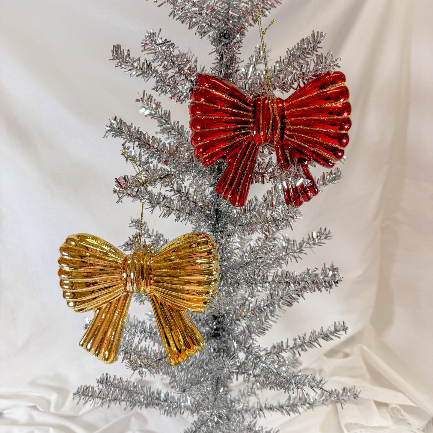Metallic Bow Ornament