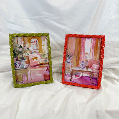 Resin Twist Picture Frame