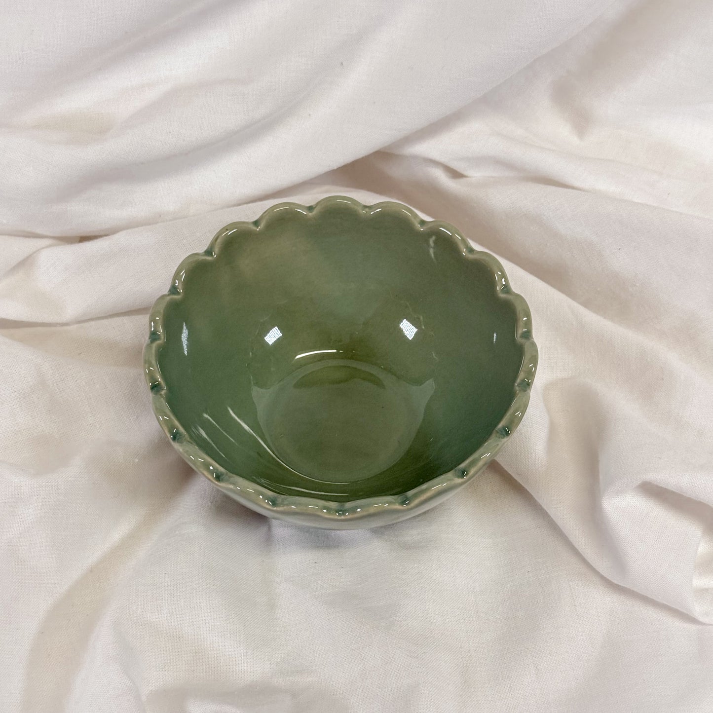 Scallop Edge Mini Bowl