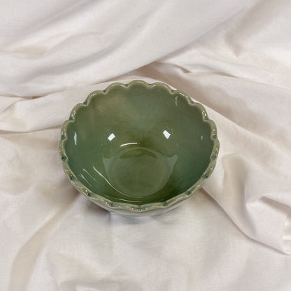 Scallop Edge Mini Bowl