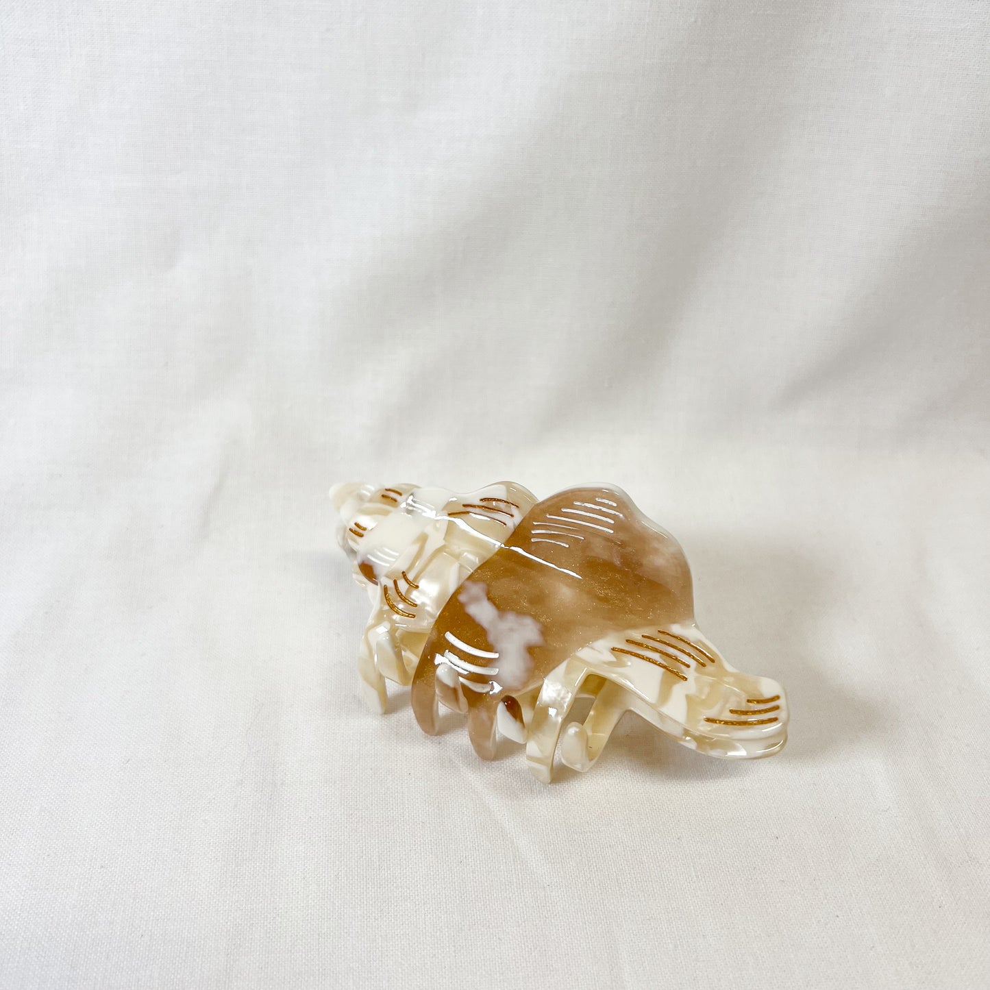 Conch Shell Claw Hair Clip