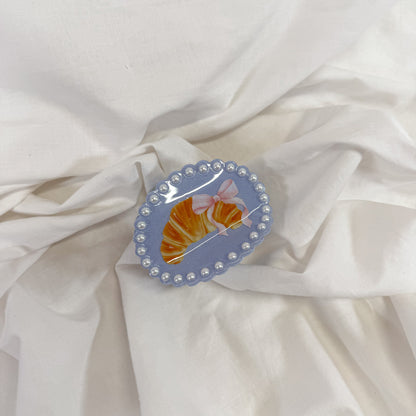 Croissant Framed Claw Hair Clip
