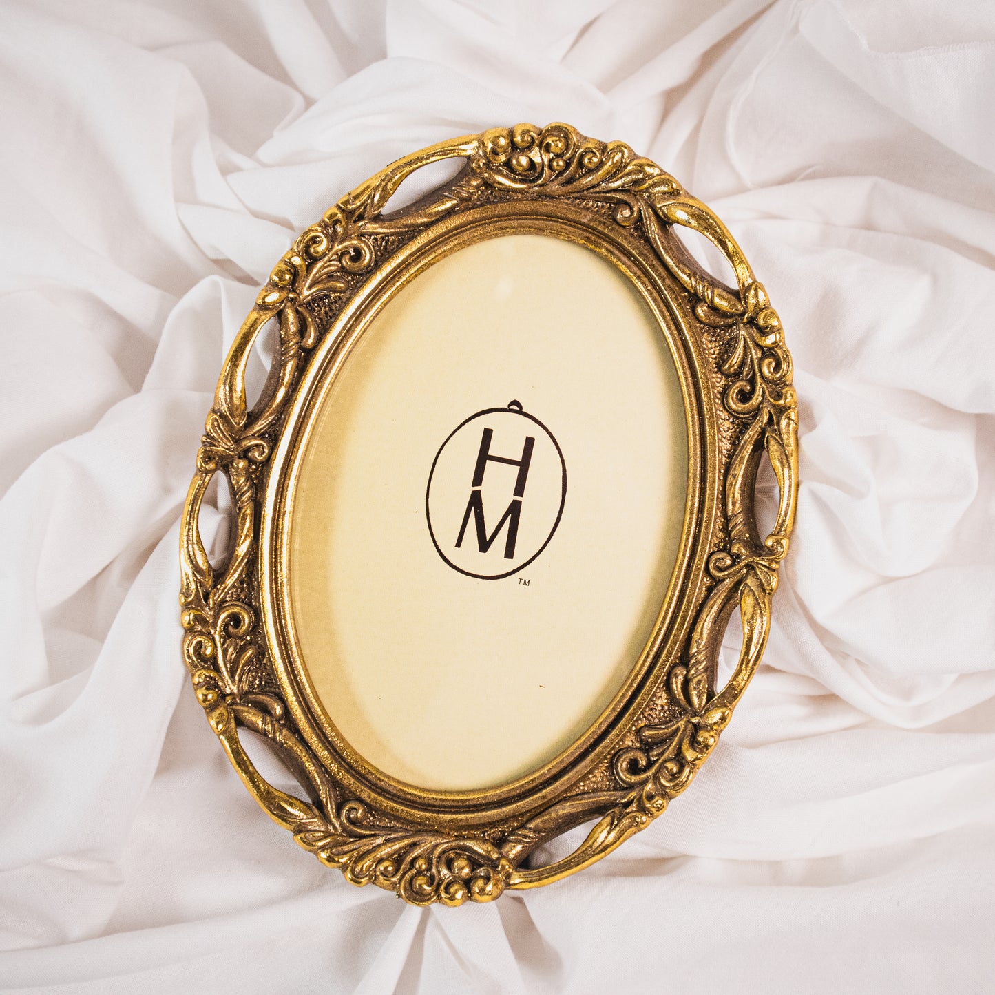 Antique Gold Oval Photo Frame