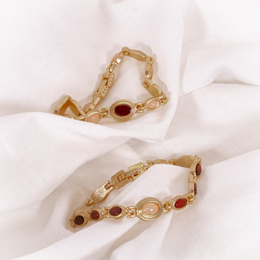 Oval Stone Chain Bracelet