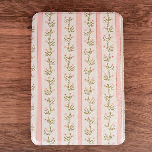 Cottage Floral Kindle Case