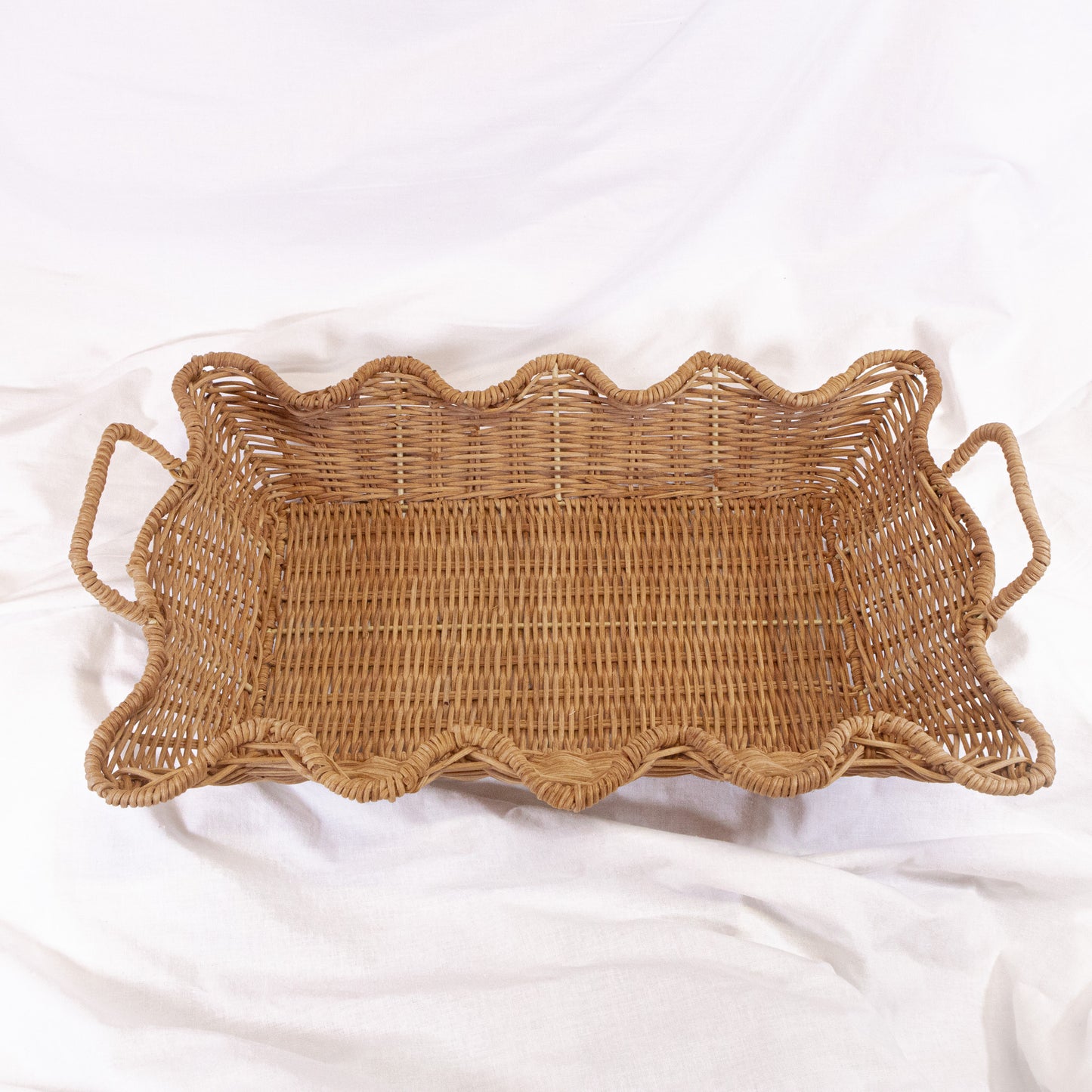 Woven Wavy Edge Tray
